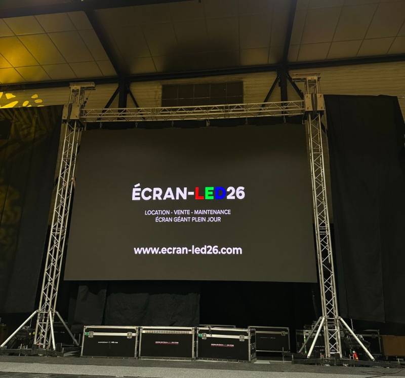 Création de contenu audiovisuel impactant avec des caméramans et photographe lors d'une soirée à Briançon dans les Hautes Alpes