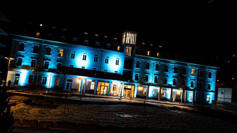 Organiser un séminaire d’entreprise avec sonorisation et mise en lumière à l’Hôtel Garrigae Caserne à Briançon