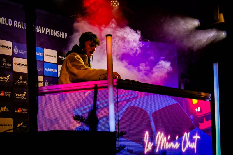 Quels critères prendre en compte pour choisir un DJ ou un artiste live pour un événement à Gap dans les Hautes-Alpes 05000 ?